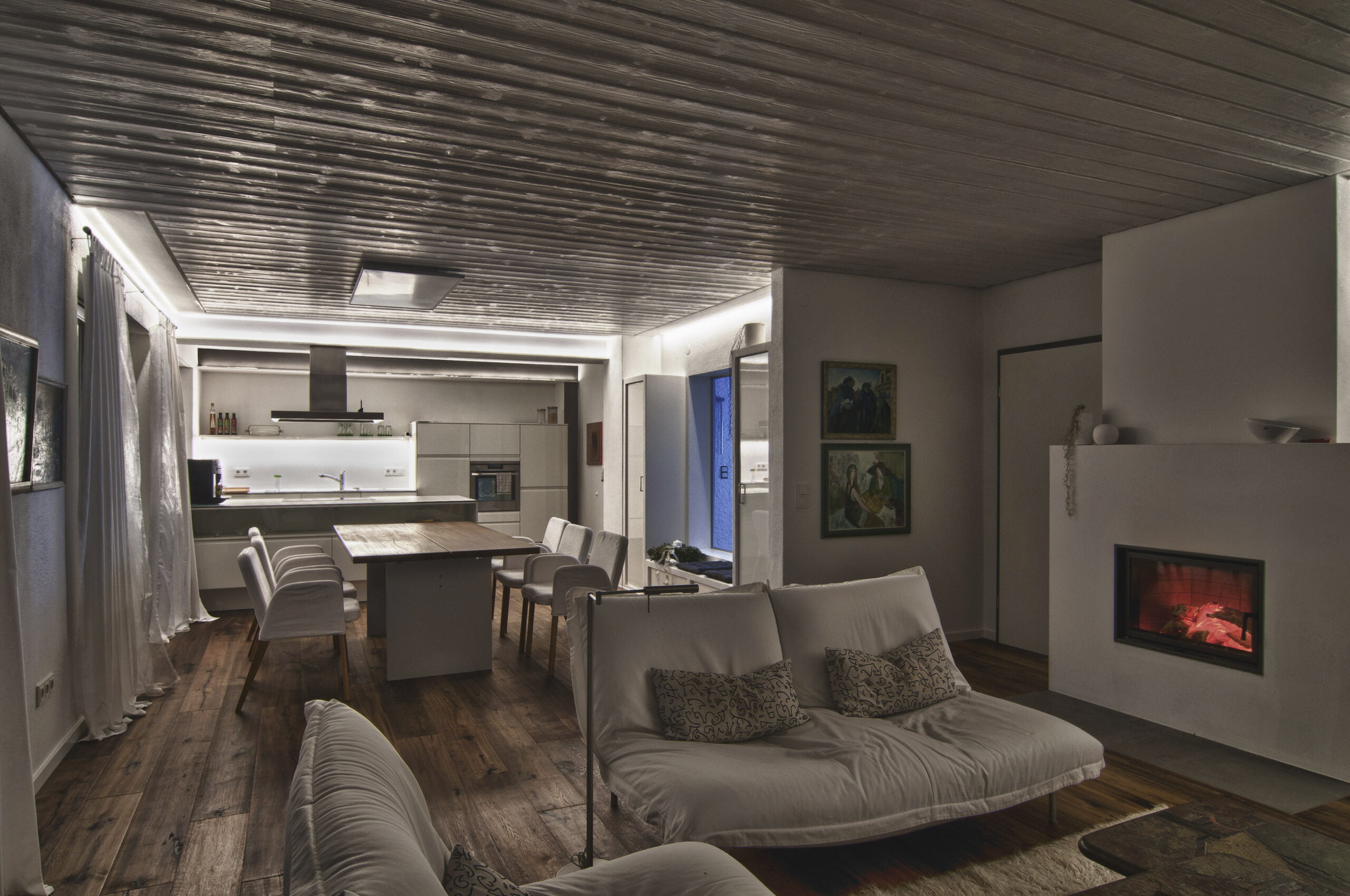 led strip gipsplaat verwerkt in het plafond