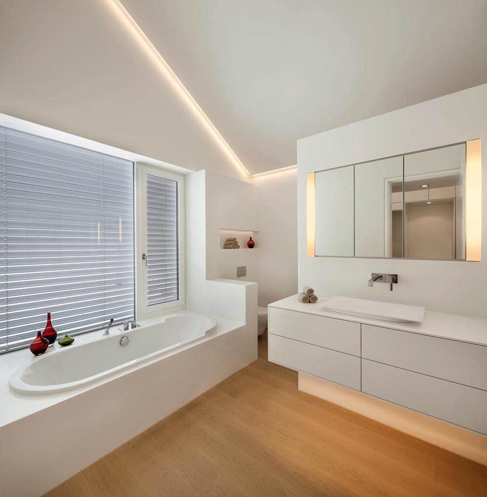 LED gipsplaat profiel in badkamer